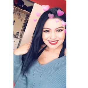 Meet your Posher, Stephanie